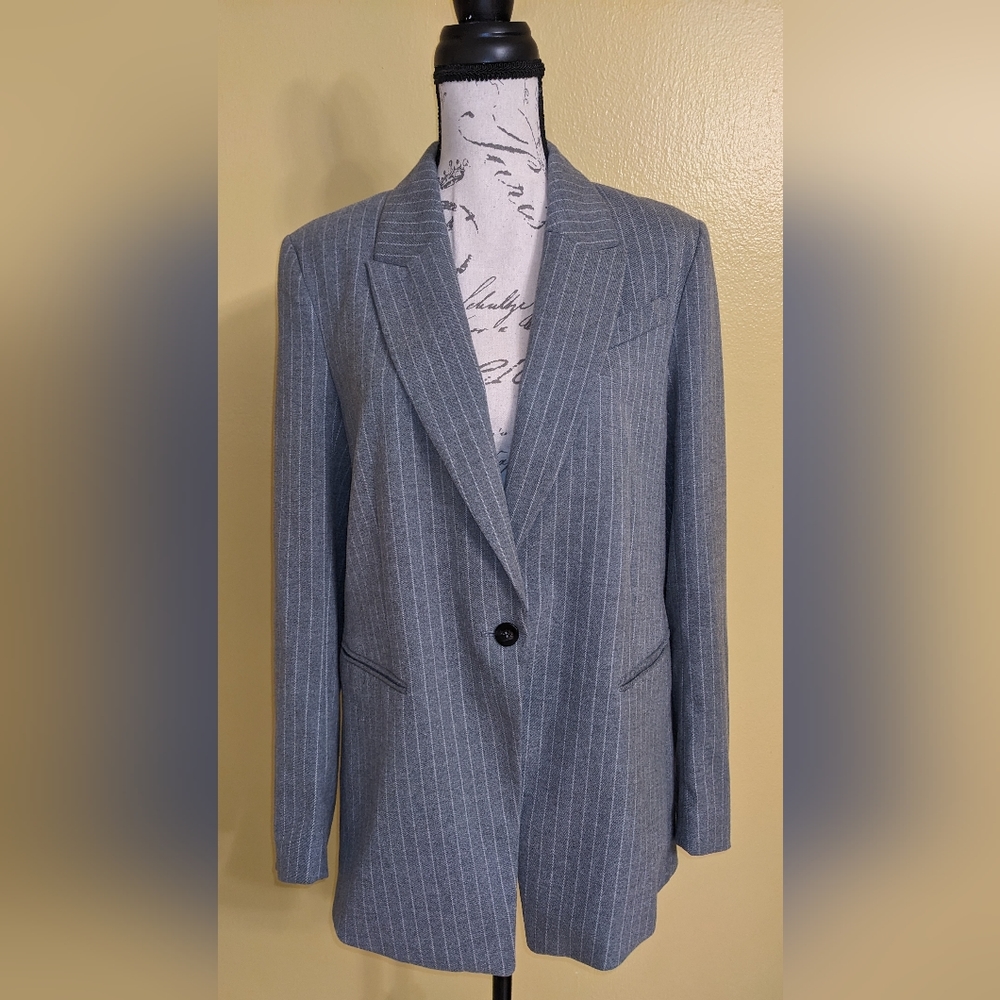 H&M Women's Single Breasted Grey & White Pinstriped Blazer Size 12 Large